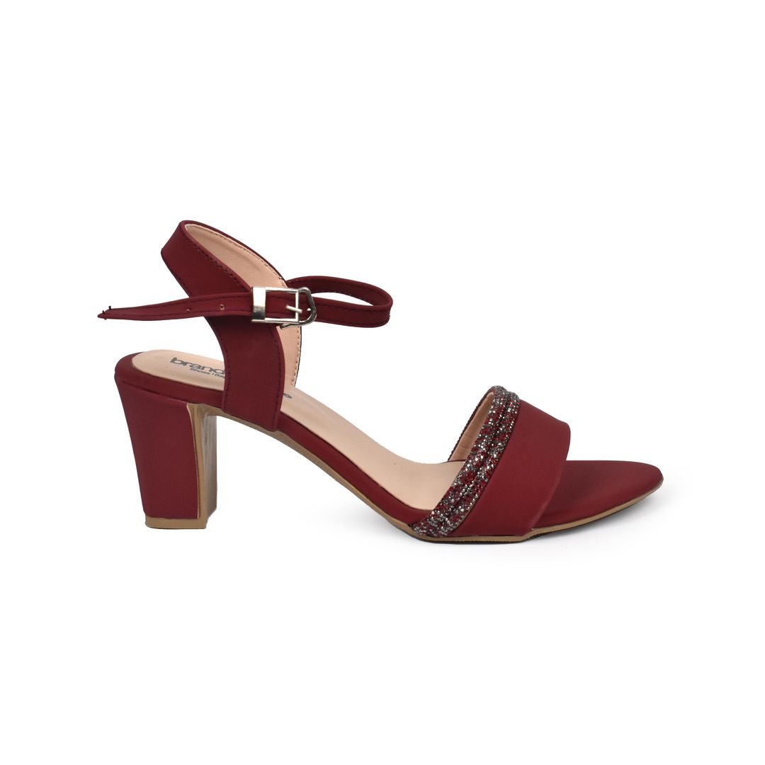 women maroon party wear t235