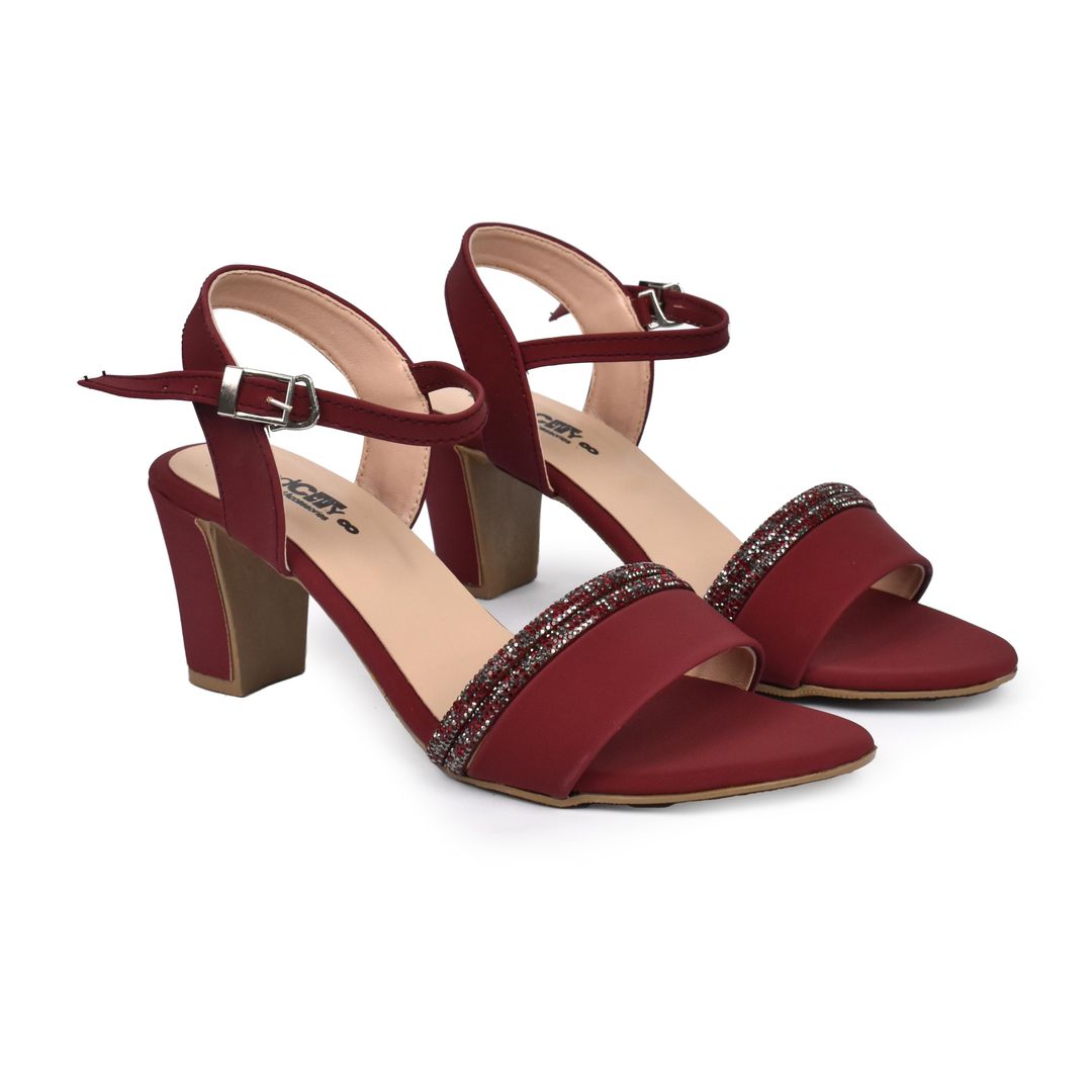 women maroon party wear t235