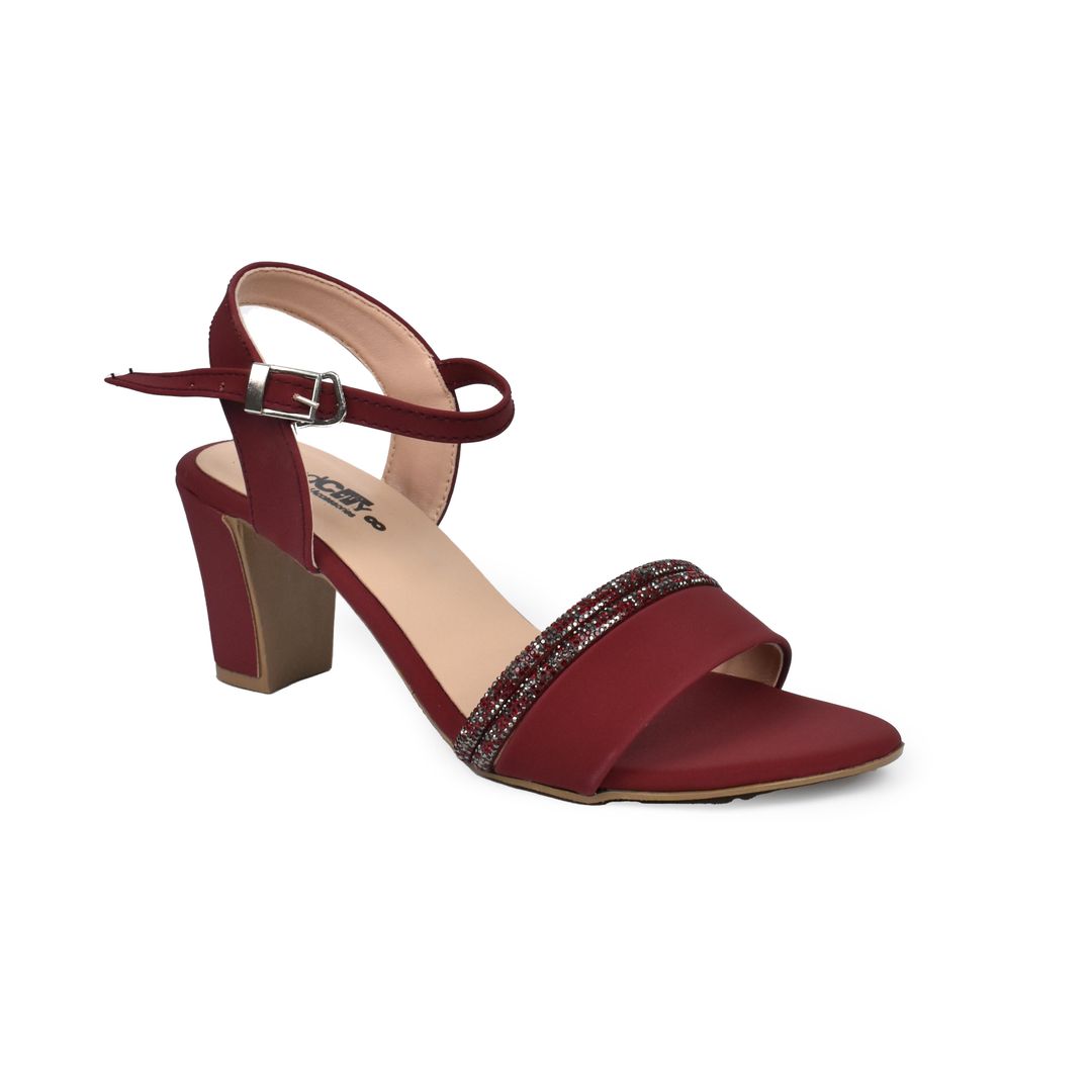 women maroon party wear t235